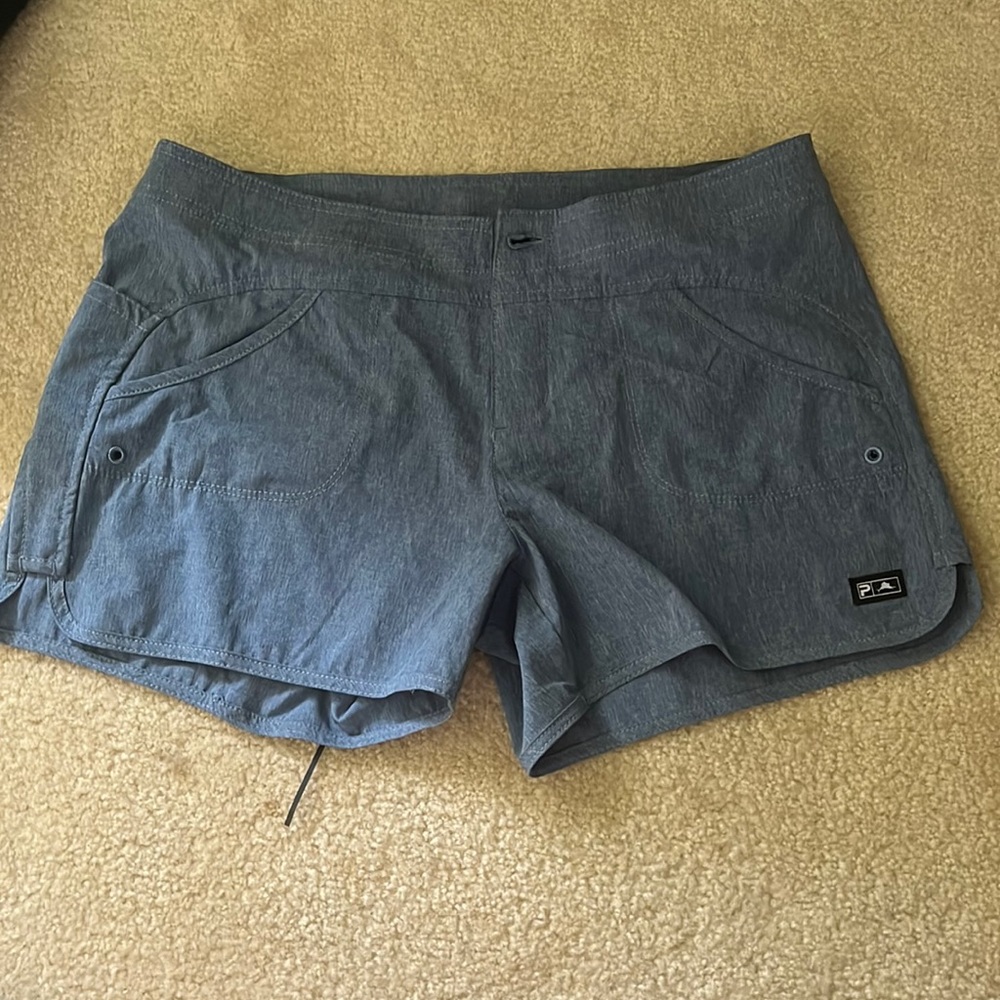 Blue water shorts, Size 6
